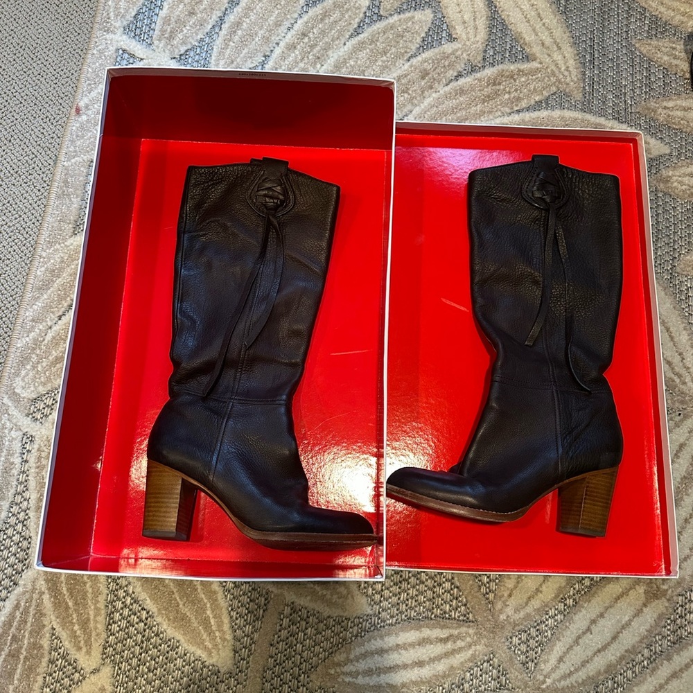 7.5 Coach Selena Leather Boots